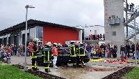 Vorf�hrung Verkehrsunfall lockt reichlich Besucher